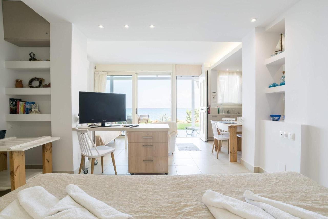 Junior Suite By The Beach Stalida Bagian luar foto
